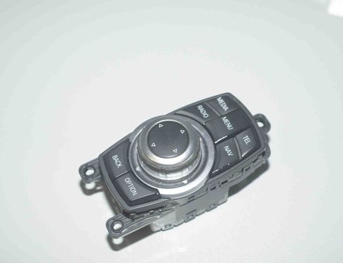 BMW 3 Series F30/F31 (2011-2020) Навигационная система 9267955,65829267955,9252004,9277893,9253944,61319253944,65509252004,9281688,65509281688,9292248,65509292248,65129277893,9270701,65129270701 24307653