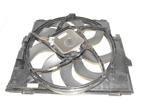 BMW 4 Series F32/F33/F36 (2013-2020) Gaisa kondicionēšanas ventilators 8641946,7640508,17427640508,17427600557,7600557 25443580