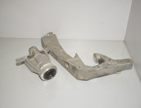 BMW X3 G01 (2017-2024) Ass kronšteins 8639383,8486998,22328486998,8639382,31508639382 32782404