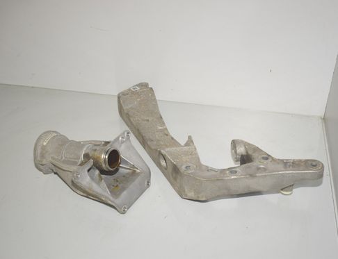 BMW X3 G01 (2017-2024) Ass kronšteins 8639383,8486998,22328486998,8639382,31508639382 32782404