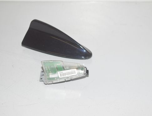 BMW 5 Series F10/F11 (2009-2017) Antenna Trim 9129639,6950704,0420271,65200420271,9226895,65209226895,6929345,65206929345,6940418,65206940418 32981446