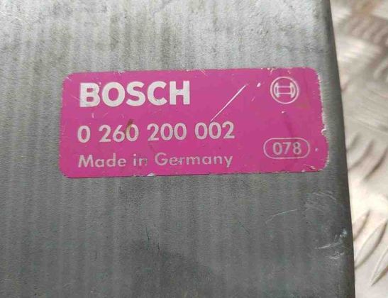BMW 3 Series E30 (1982-1994) Motora vadības bloks 0260200002 31427057