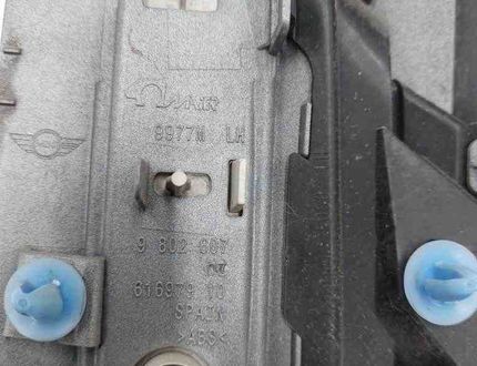 MINI Cooper R56 (2006-2015) Priekšējā kreisā spārna pagrieziena signāls 9802607 32607564