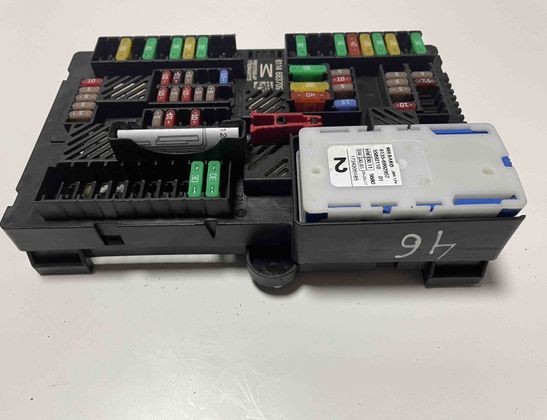 BMW 5 Series G30/G31 (2016-2023) Блок предохранителей 6837091 13605989