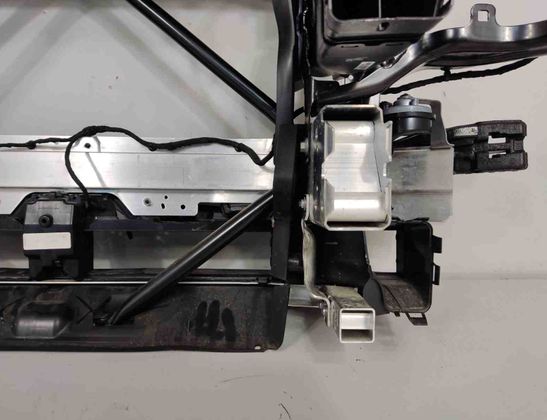 BMW X5 G05/G18 (2018-2024) Televīzors 8085626,7421675,7421711,7421704,7421707,7421709,7421710,7445101,7445102,5A1A2C9 28098220