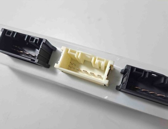 BMW 2 Series Grand Tourer F46 (2018-2023) Aizmugurējā vāka / bagāžnieka vadības bloks 7388490,7412610,7384722,7367747,7343935,7314798 29441781