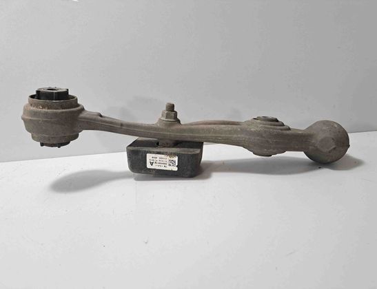 BMW X7 G07 (2018-2024) Priekšējā kreisā taisnā ķega / ričags 6878081,6884584,8866771,8841941 29624233