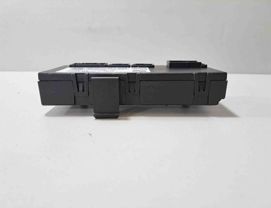 BMW X7 G07 (2018-2024) Aizmugurējā vāka / bagāžnieka vadības bloks 5A74B10,5B529E4,5A92312 31199082