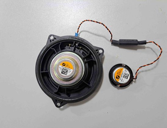 BMW X7 G07 (2018-2024) Priekšējo labo durvju skaļrunis 2622518,6809632 31199088