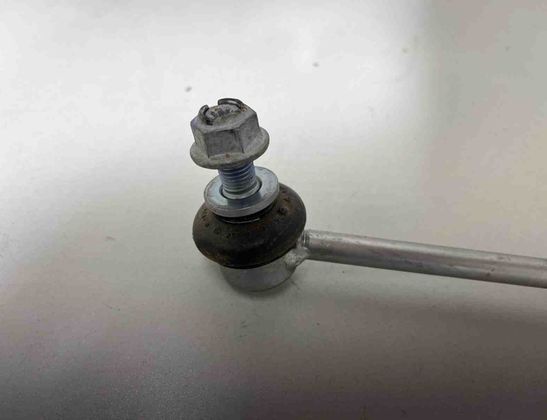 BMW X7 G07 (2018-2024) Front Right Stabilizer Link 6881808 32095877