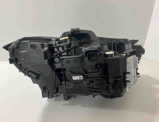 BMW i4 1 generation (2021-2024) Комплект передних фар 5B35E03,5B35E04 32699871