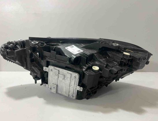 BMW i4 1 generation (2021-2024) Комплект передних фар 5B35E03,5B35E04 32699871