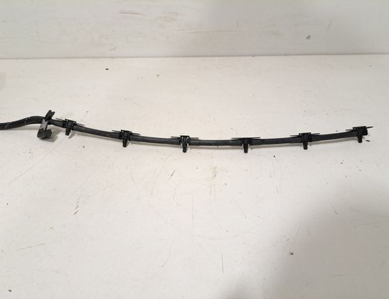 BMW X5 G05/G18 (2018-2024) Degvielas šļūtene 9888465,8477810,8477811,8477809,7926095 32971223