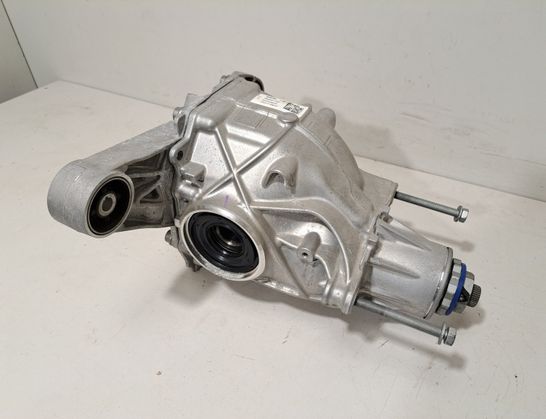 BMW X7 G07 (2018-2024) Редуктор задний 8849917 32972765