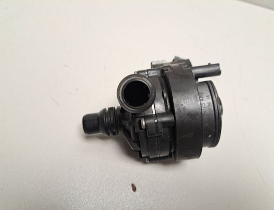 BMW i4 1 generation (2021-2024) Dzesēšanas cirkulācijas motorīts 8840614 33025006