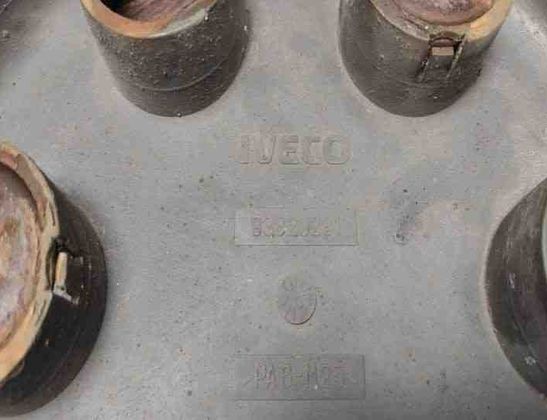 IVECO Daily 4 generation (2006-2011) Riteņu dekoratīvie vāki 93820281 27328265