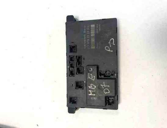 MERCEDES-BENZ E-Class W211/S211 (2002-2009) Блок управления дверей задние правые 2118701026,00401605 24707669