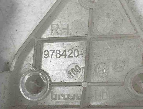 MERCEDES-BENZ E-Class W212/S212/C207/A207 (2009-2016) Rear Right Door Lock A2047302235,ZGS006 24722224