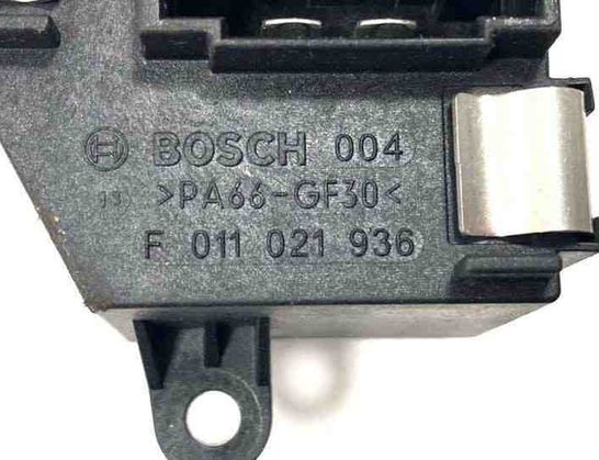 AUDI A3 8P (2003-2013) Реле вентилятора печки салона 2468105384,3C0907521F,997164W 24724293