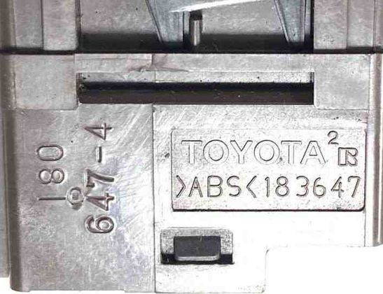 TOYOTA Avensis T27 3 generation (2009-2020) Mirror adjustment switch 183647,1806474 24725272