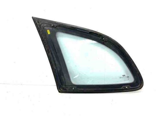 HYUNDAI Santa Fe CM (2006-2013) Aizmugurējais labais durvju stikls DOT748AS2M32,43R000381 24737559