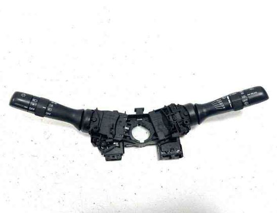TOYOTA Prius 1 generation (XW10) (1997-2003) Подрулевой переключатель 17F100,17F060 24738252