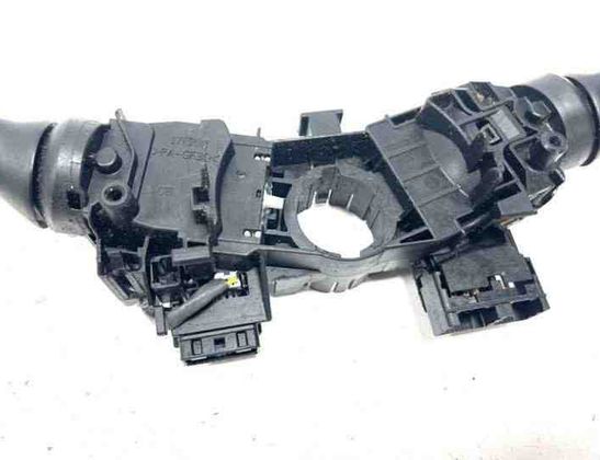 TOYOTA Prius 1 generation (XW10) (1997-2003) Подрулевой переключатель 17F100,17F060 24738252