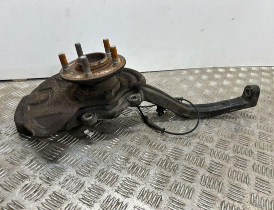 DODGE Charger LD (2010-2024) Priekšējā labā riteņa rumbas vārpsta/stupica 32748822