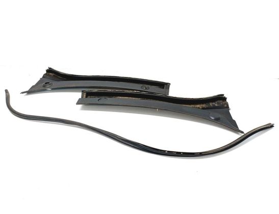 VOLKSWAGEN Crafter 2 generation (2017-2024) Priekšējā stikla tīrītāja apdare / plastmasa 7C1819403 32862863