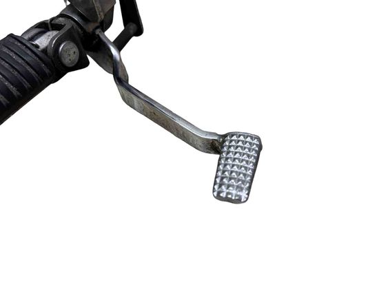 KAWASAKI ZRX Right side footrest peg hanger assembly zrx1200 28314516