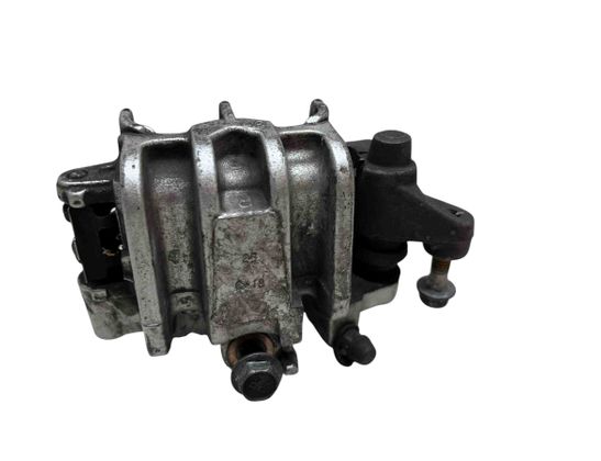 SUZUKI AN BURGMAN 12 generation E210 (2019-2024) Передний правый боковой тормозной суппорт an650 31797697