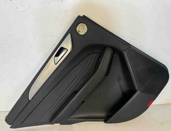 MERCEDES-BENZ GLE W166 (2015-2018) Aizmugurējo kreiso durvju panelis A1662638959 31122327