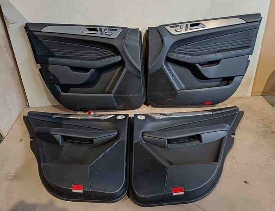 MERCEDES-BENZ GLE W166 (2015-2018) Interior Seats W/ Door Cards Kit 31129064