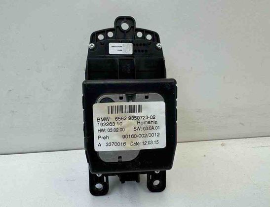 BMW 5 Series F10/F11 (2009-2017) Аудио система 9387565 31157752