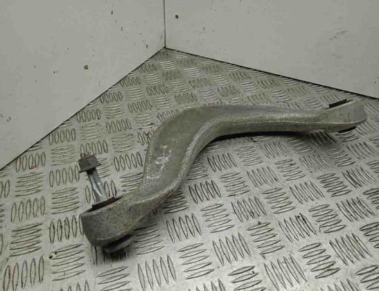 AUDI A6 C8/4K (2018-2024) Aizmugurējā labā svira/ričags 8K0505324H 31162222