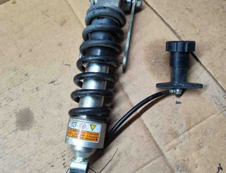 SUZUKI DL 1 generation (2008-2012) Rear shock absorber 6210028K01019 31492089