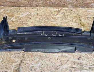 VOLVO V70 2 generation (2000-2008) Крышка днища переднего бампера 09151896 31071850