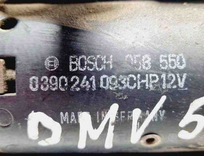 BMW 5 Series E28 (1981-1988) Priekšējā stikla tīrītāja mehānisms 0390241093 31072182