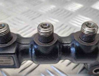 FORD C-Max 1 generation (2003-2010) Топливная рейка 9648580880 31085387