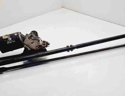 BMW 3 Series E30 (1982-1994) Priekšējā stikla tīrītāja mehānisms 1362749 31110649