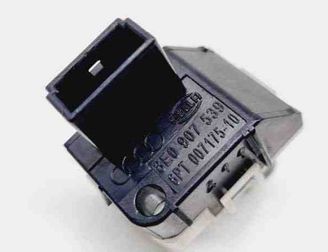 AUDI A4 B5/8D (1994-2001) Gaismas sensors 8E0907539 31111356