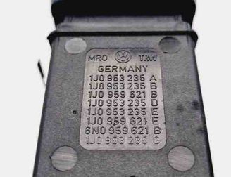 VOLKSWAGEN Golf 4 generation (1997-2006) Avārijas poga 1J0953235A 31119637