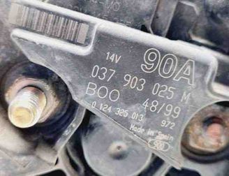 VOLKSWAGEN Polo 3 generation (1994-2002) Alternator 037903025M 31124025