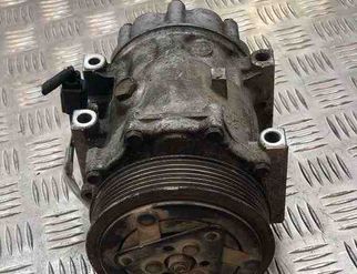 VOLVO V50 1 generation (2003-2012) Hасос кондиционера 3M5H19D629 31812345