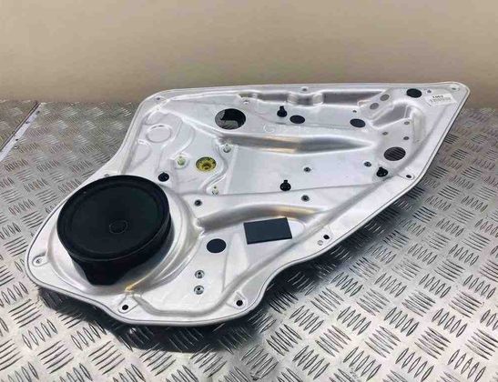 MERCEDES-BENZ C-Class W204/S204/C204 (2004-2015) Rear Right Door Window Regulator 911787103 31817208