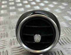 MERCEDES-BENZ C-Class W205/S205/C205 (2014-2023) Dashboard Air Vents A2058301100 31829242