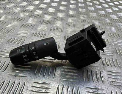 MAZDA MPV LW (1999-2006) Pagrieziena rādītāja slēdzis 17F887 31838796