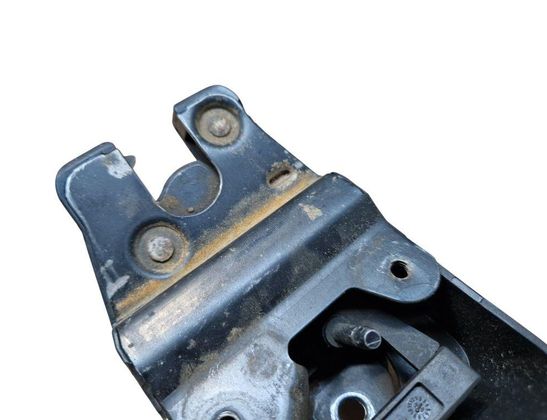 BMW 5 Series E60/E61 (2003-2010) Aizmugurējā bagāžnieka slēdzene 7014870 33039622