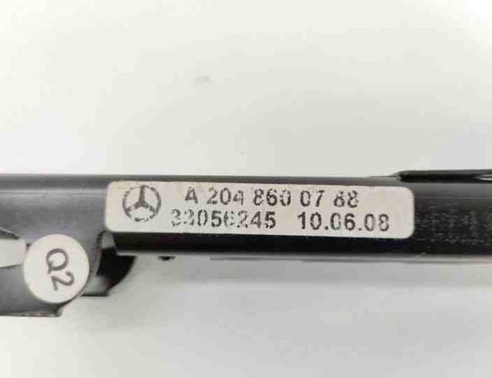 MERCEDES-BENZ C-Class W204/S204/C204 (2004-2015) Front Left Seat Belt Height Adjuster A2048600788 24656700