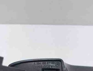 MERCEDES-BENZ E-Class W212/S212/C207/A207 (2009-2016) Priekšējo labo durvju ārējais rokturis A2047600170 25051076